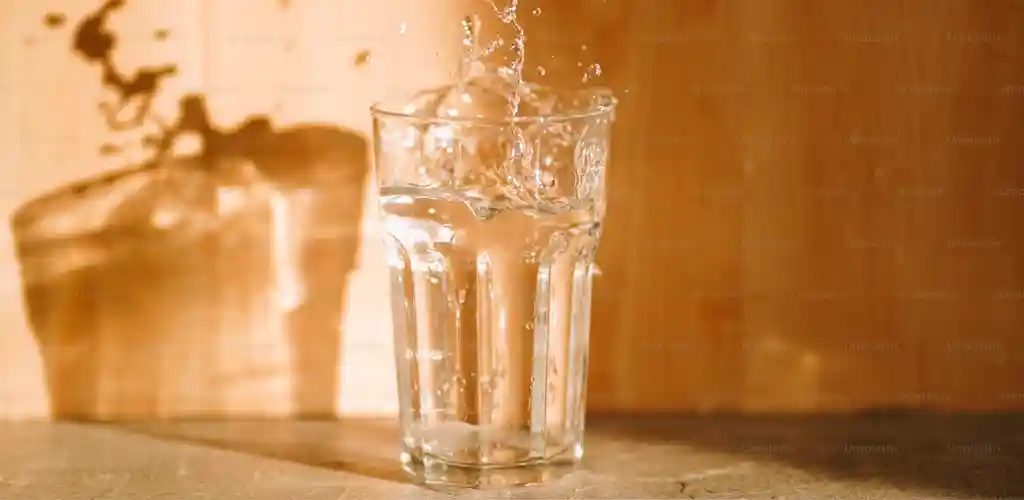 하루 물 섭취량과 수분과 건강관리 2 음식으로 섭취하는 수분